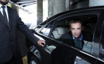 สมัครอูเบอร์ที่นี่นั่งฟรีไปเลย 300 บาท uber